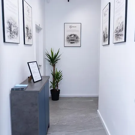 Azzurro Apartment *