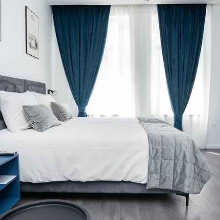 Azzurro Апартаменты *